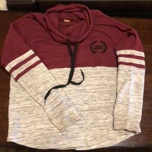 Iris sport sweat shirt juniors extra large